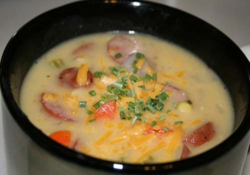 Сирний суп з копченою ковбасою і суп з копченим сиром