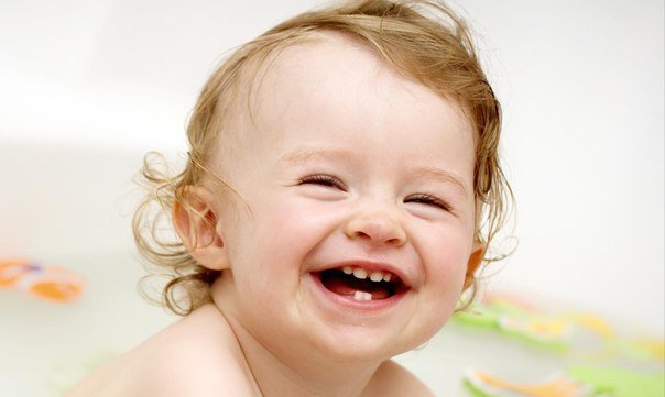 Як допомогти дитині при прорізуванні зубів?