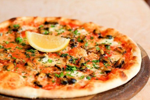 Смачні рецепти піци – з фото і відео