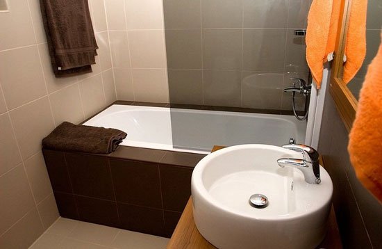 Маленька ванна кімната, як збільшити простір