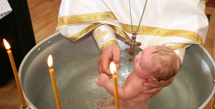 Правила хрещення дитини в Православної церкви