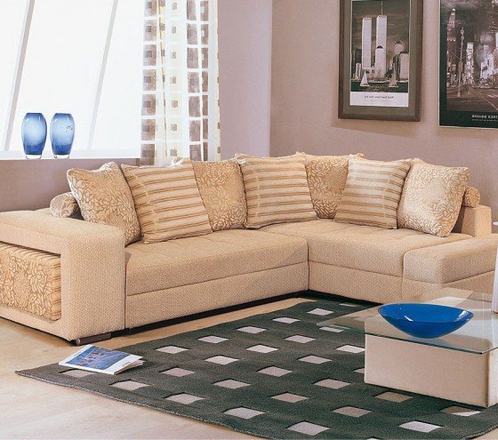 Що краще: купити новий диван або оновити обшивку старого?