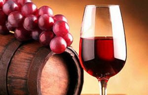 Червоне вино підвищує або знижує тиск