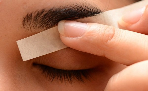 Брови: як правильно надати форму і що для цього потрібно