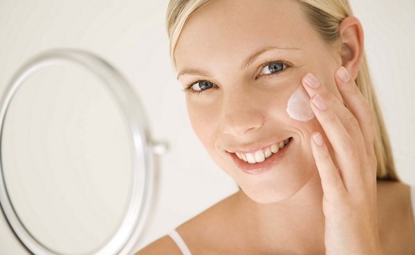 Природний макіяж на кожен день: вибір косметики та нанесення