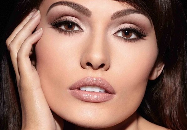 Макіяж для маленьких очей: які особливості в нанесенні