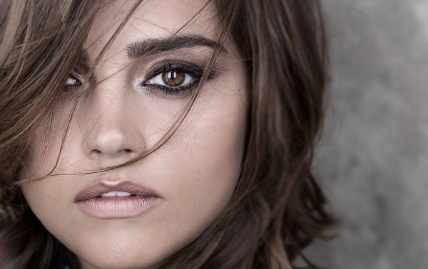 Як підкреслити карі очі і зробити погляд виразнішим