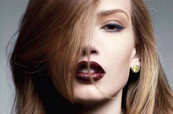 Макіяж з бордовою помадою: підготовка і правила нанесення