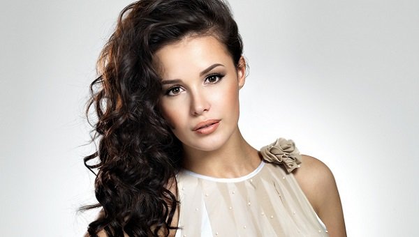 Макіяж для маленьких очей: які особливості в нанесенні