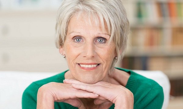 Макіяж після 60 років в домашніх умовах: на що робити акцент