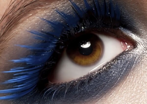 Яскравий макіяж для карих очей: вибір тіней і правила нанесення