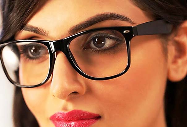 Оправи для окулярів для зору 2017: наймодніші зараз елітні брендові жіночі