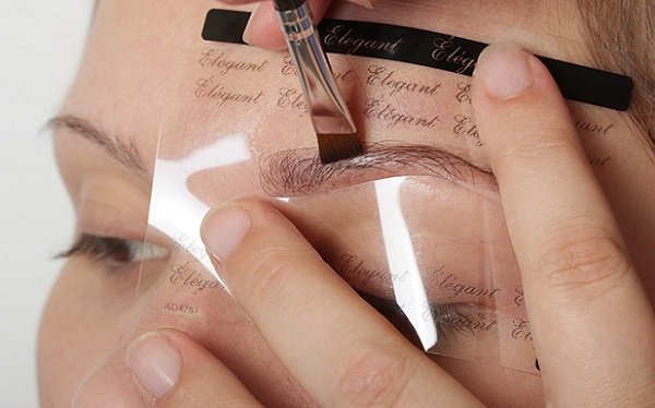 Брови: як правильно надати форму і що для цього потрібно