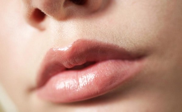 Красива форма губ: як і з допомогою чого можна досягти