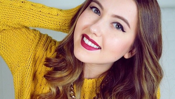 Макіяж з темною помадою: правила підготовки і нанесення