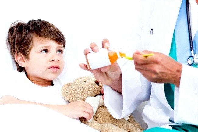 Сухий кашель у дитини без температури: чим лікувати?