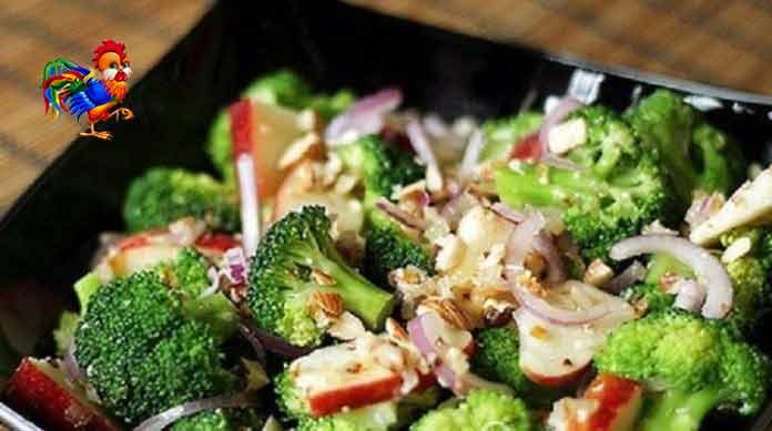 Салат з капусти броколі рецепти