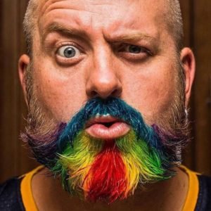 Як правильно пофарбувати бороду в домашніх умовах
