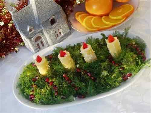 Прикраса новорічних салатів фото