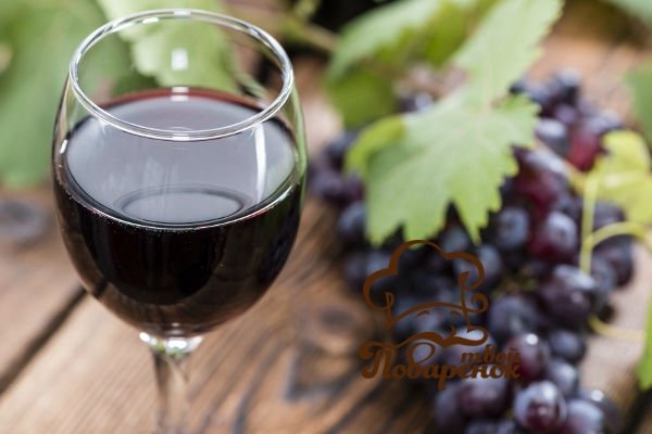 Як червоне вино підвищує або знижує тиск