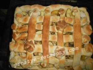 Дріжджовий пиріг з яблуками: рецепт з фото покроково в духовці