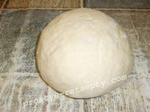 Дріжджовий пиріг з яблуками: рецепт з фото покроково в духовці