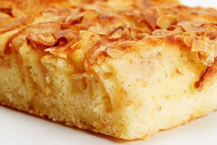 Яблучний пиріг самий простий і смачний рецепт