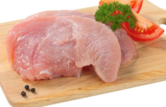 Мясо цесарки: користь і шкода, скільки коштує