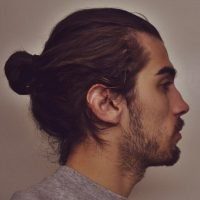 Модні чоловічі стрижки 2017 на довге волосся