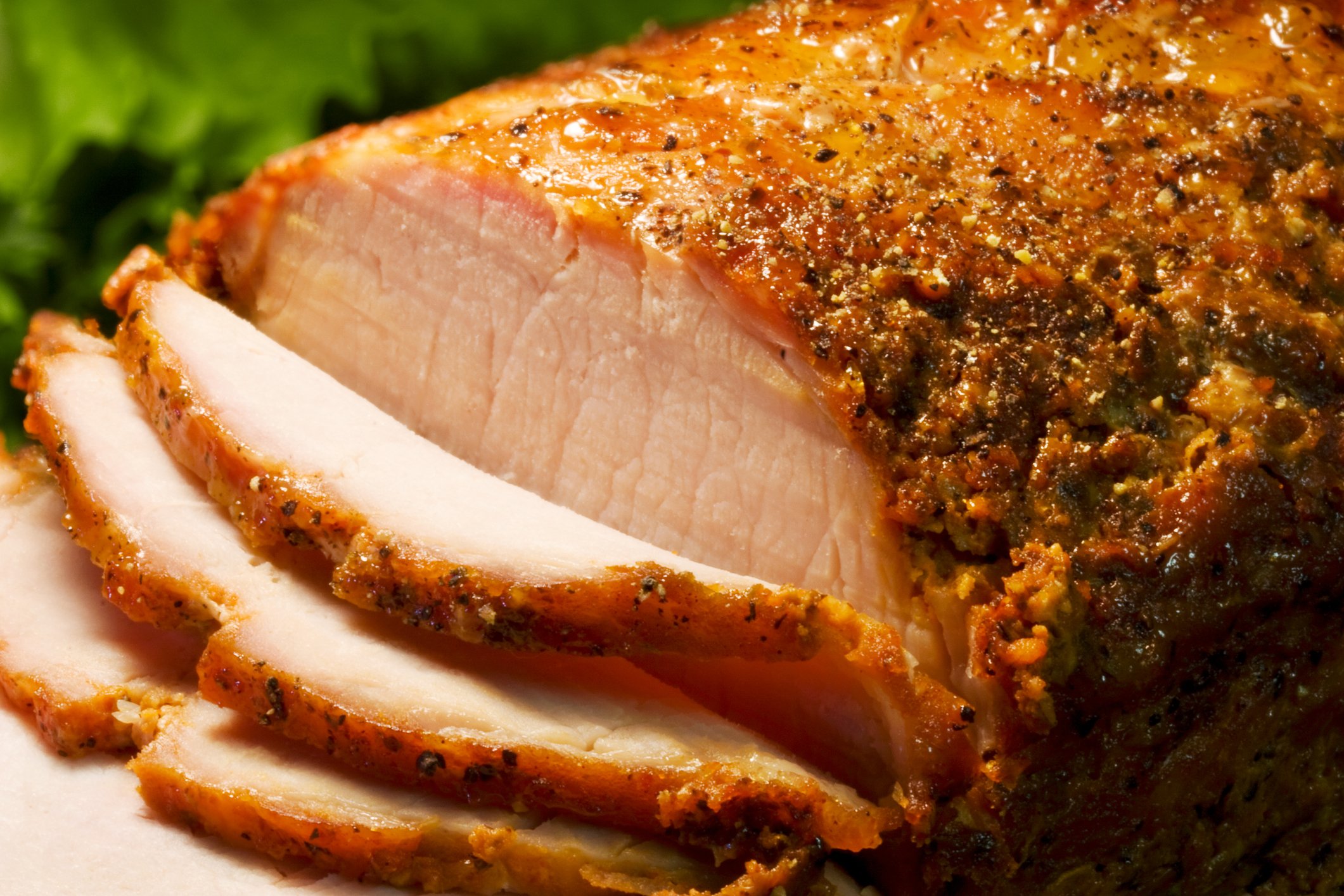 Виберіть свій святковий рецепт свинини: 5 варіантів приготування на будь який смак