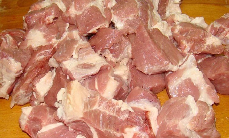 Соковитий шашлик зі свинини — 7 найсмачніших маринадів, щоб мясо було мяким