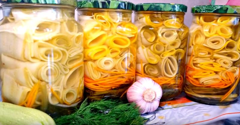 Мариновані кабачки на зиму — пальчики оближеш