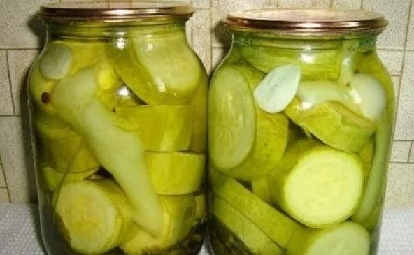 Мариновані кабачки на зиму — пальчики оближеш