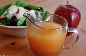 Чим заправити салат 🥗 замість майонезу   5 простих рецептів!