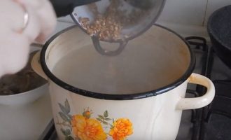 Дієтичний суп з яловичини. Простий перевірений рецепт!