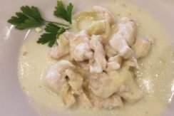 Фрікасе з курки   класичний рецепт і його варіанти приготування