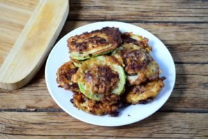 Кабачки в клярі   рецепти приготування на сковороді з часником