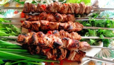 Як маринувати шашлик зі свинини   9 рецептів