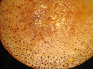 Як зробити 🥞 млинці з дірочками   7 хитрощів від кухарів