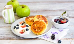 Класичні сирника: рецепти на сковороді