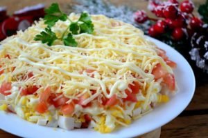 Крабовий салат з огірком   класичний рецепт