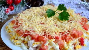 Крабовий салат з огірком   класичний рецепт