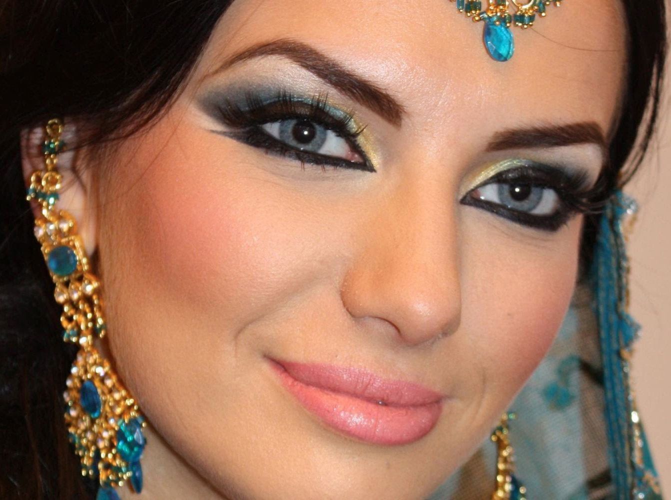 Макіяж у східному стилі: вірменський, кавказький макіяж для карих і зелених очей