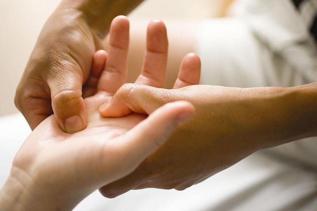 Масажі пальця руки: позбавлення від безлічі хвороб, при оніміння пальців руки