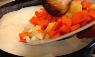 Ніжний рецепт сирного супу без мяса   задоволення всього за 20 хвилин!