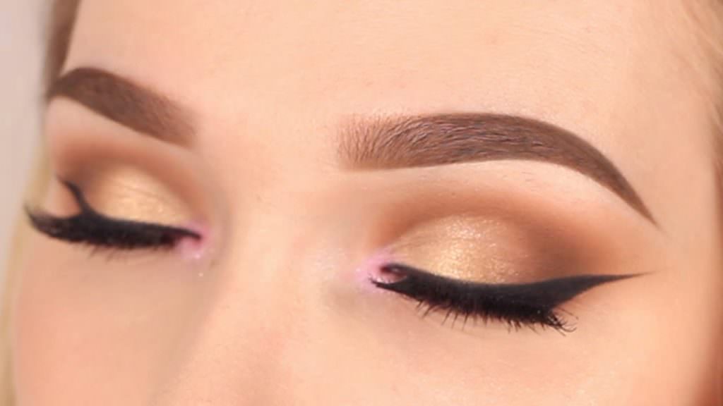 Про підбір кольору брів під волосся: яку фарбу вибрати для русявого волосся