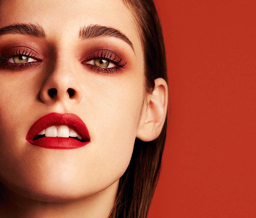 Опис макіяжу з червоними тінями: як виглядає, варіанти нанесення і фото