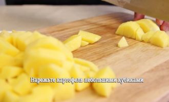 Рецепт норвезького супу з сьомгою і вершками з фото