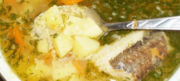 Рецепт рибного супу з фото покроково. Просто і смачно!
