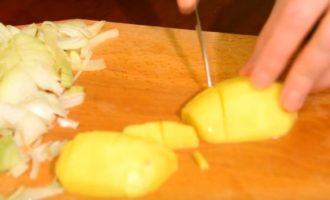 Рецепт рибного супу з фото покроково. Просто і смачно!